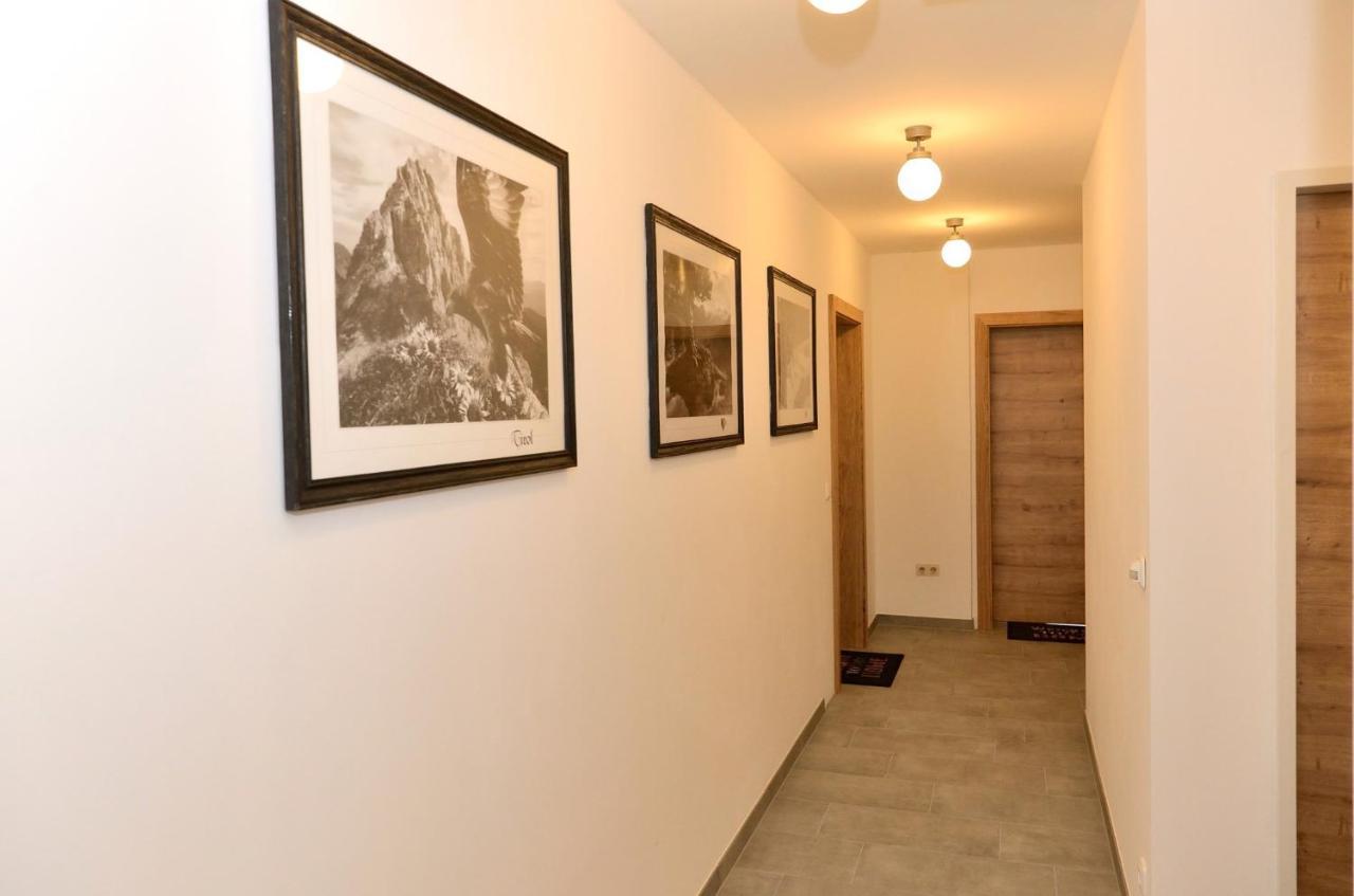 Apartment Serles *